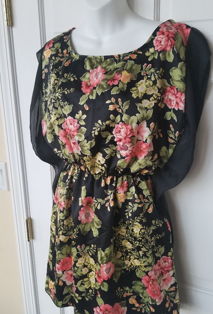 Julie's Closet Floral Classy Dress